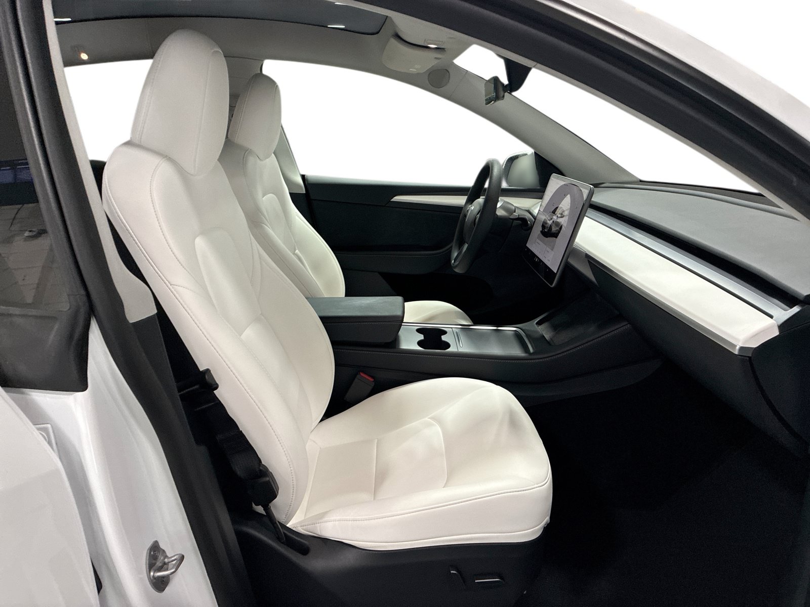 Certified 2023 Tesla Model Y Performance AWD/4WD image 13