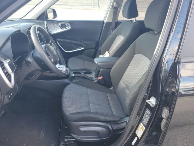 Used 2024 Kia Soul LX w/ Option Group 015 image 14