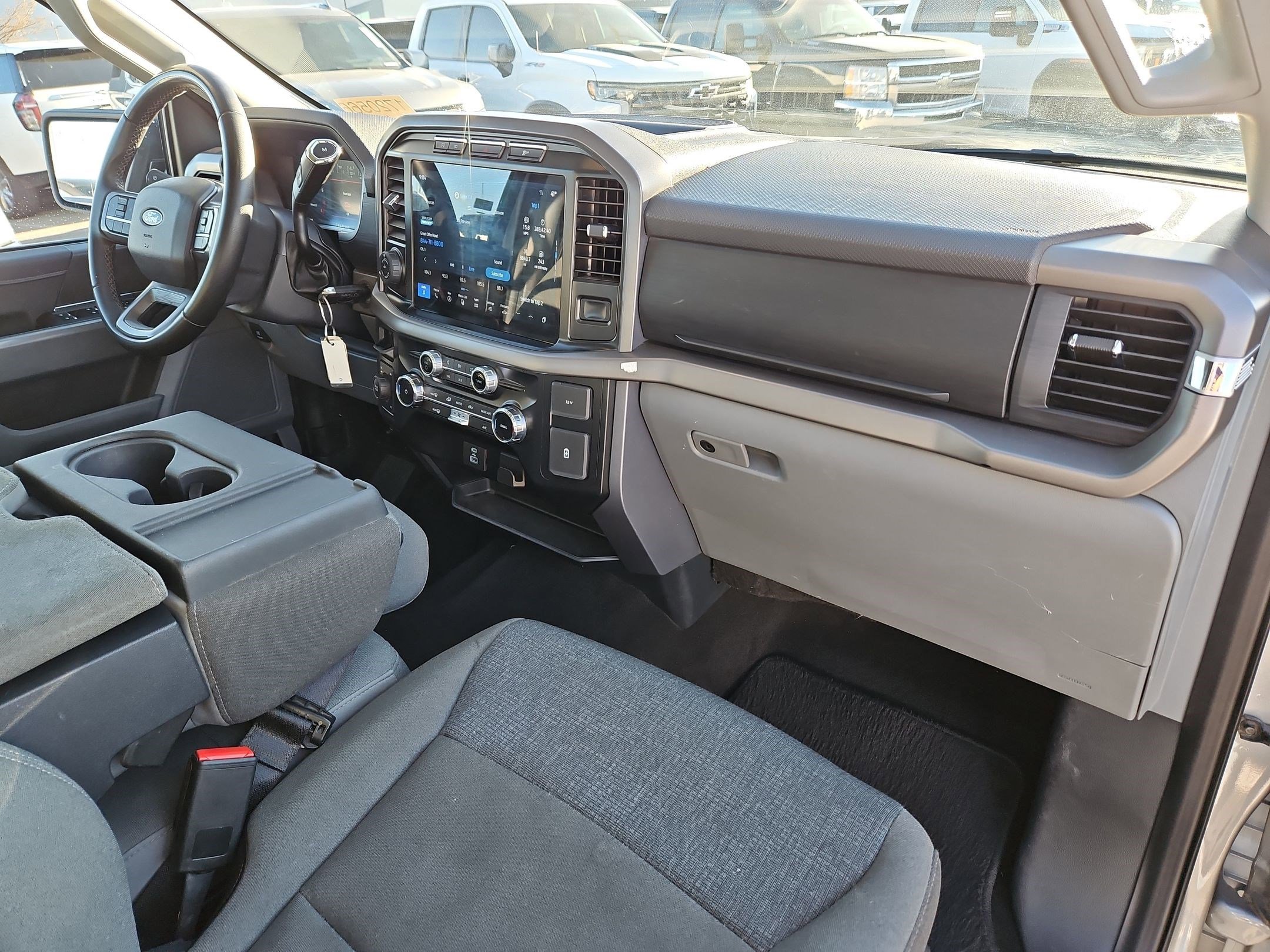 Used 2024 Ford F150 XLT image 32