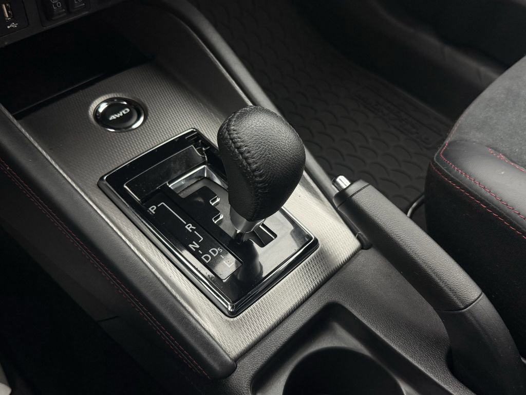 Used 2024 Mitsubishi Outlander Sport SE image 27