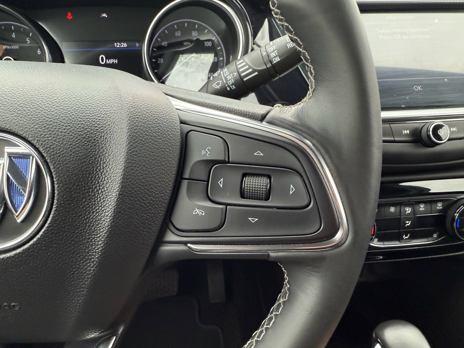 Used 2022 Buick Encore GX Select image 28