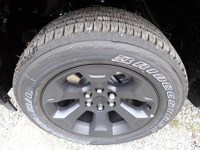 New 2027 RAM 1500 4x4 Crew Cab image 12