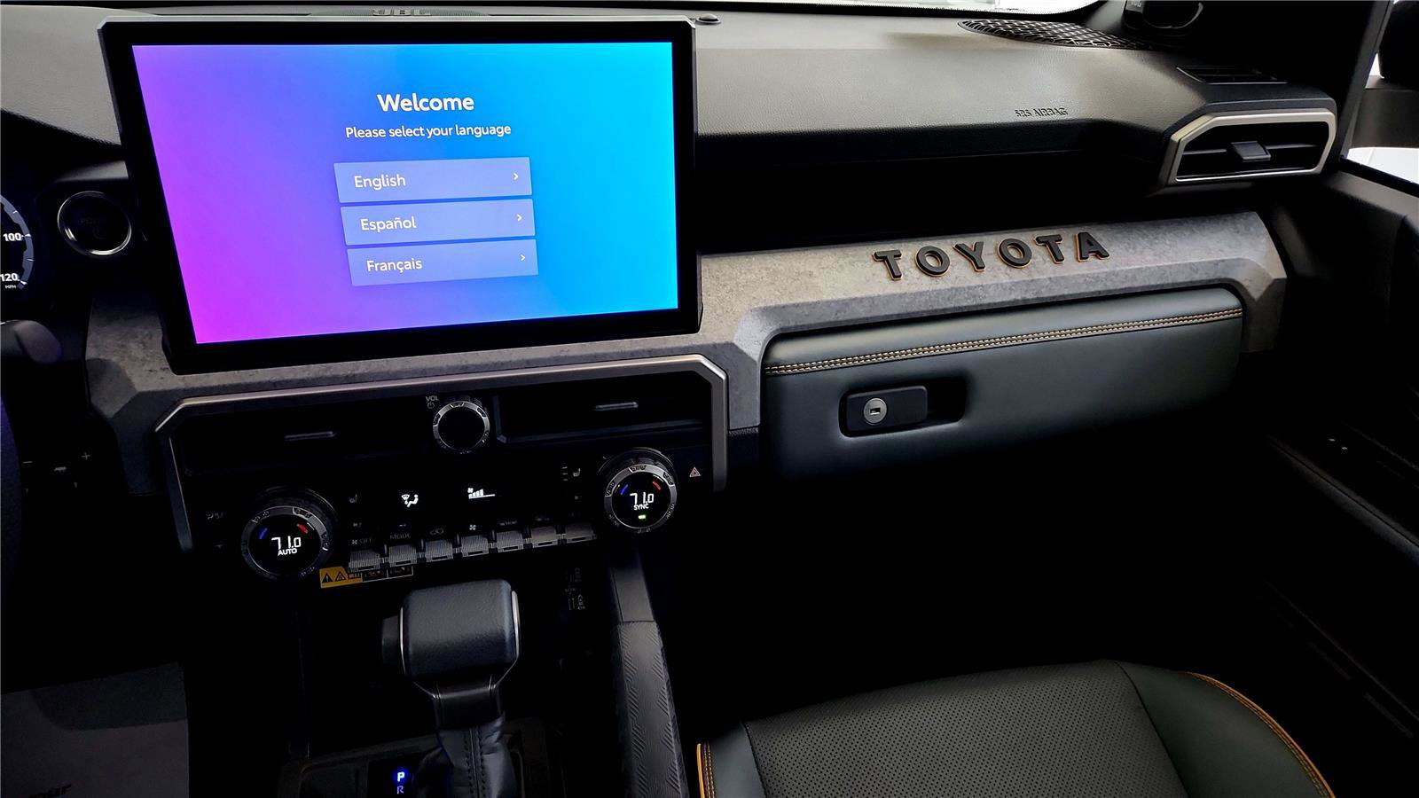 Used 2025 Toyota 4Runner Trailhunter image 29