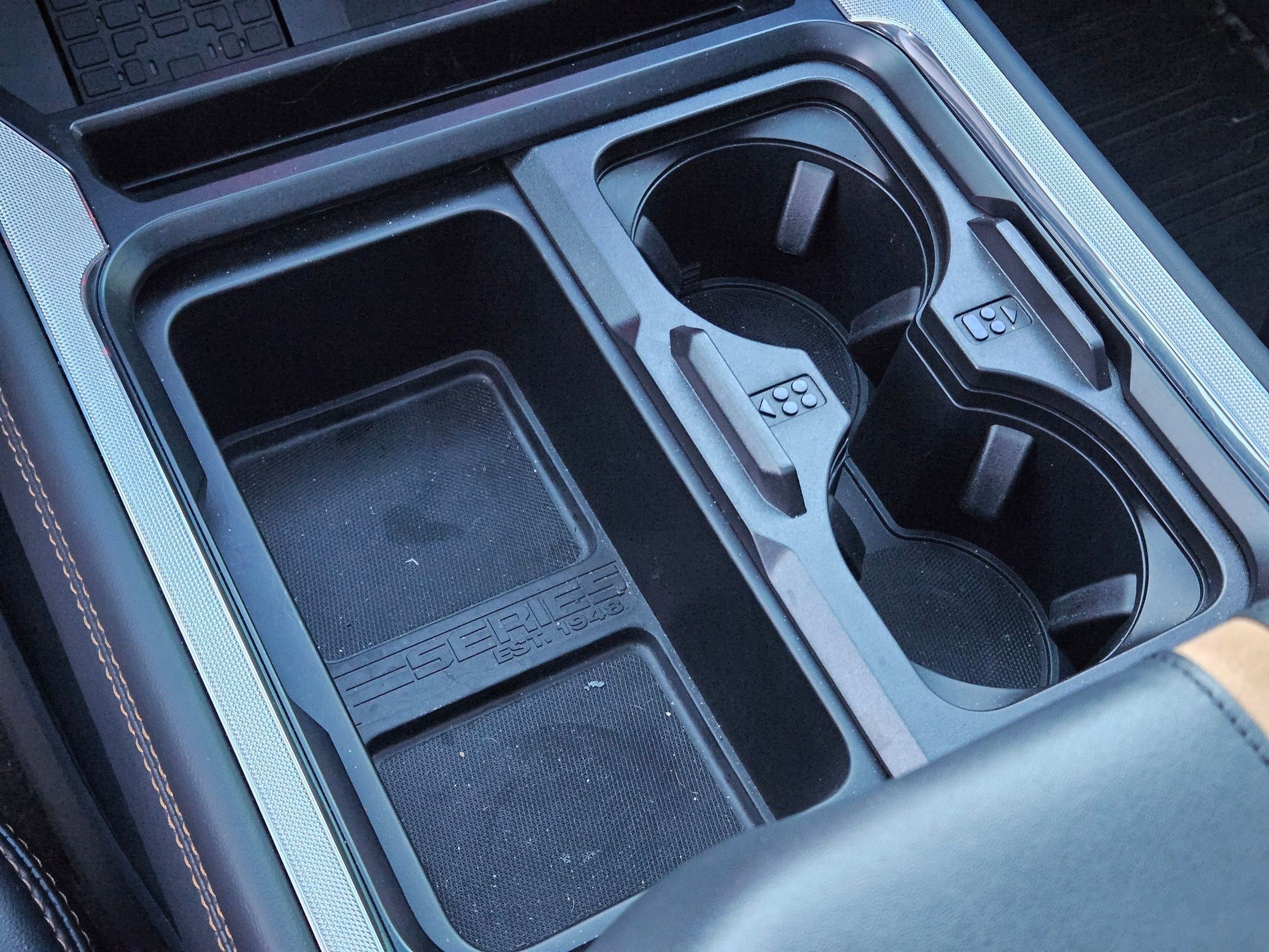 Used 2024 Ford F350 Platinum image 29