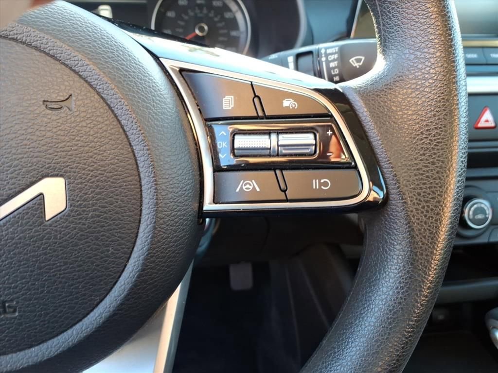 Used 2024 Kia Forte LXS image 18