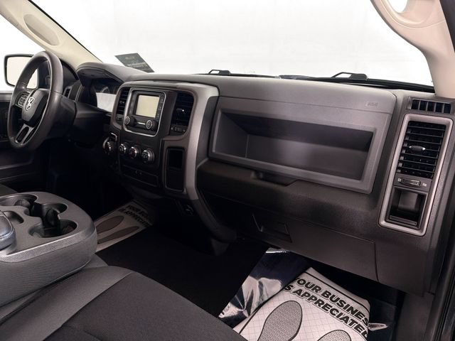 Used 2019 RAM 1500 Express w/ Express Value Package AWD/4WD image 28