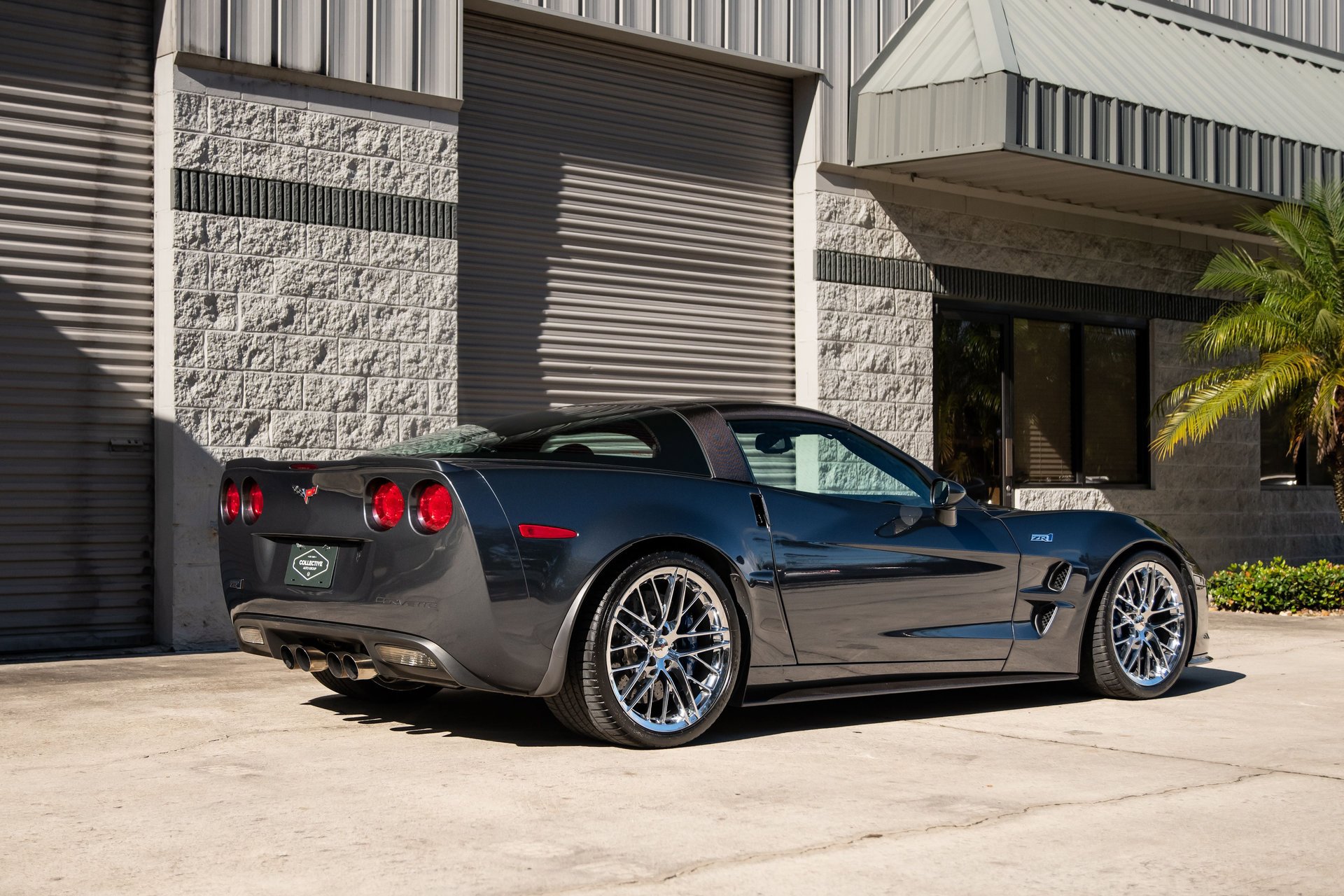 Used 2009 Chevrolet Corvette ZR1 w/ Preferred Equipment Group image 5