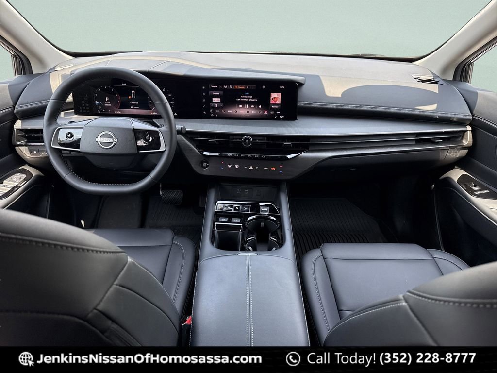 Certified 2025 Nissan Murano SV image 23