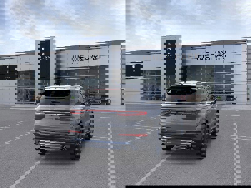 New 2026 Lincoln Corsair Premiere image 8