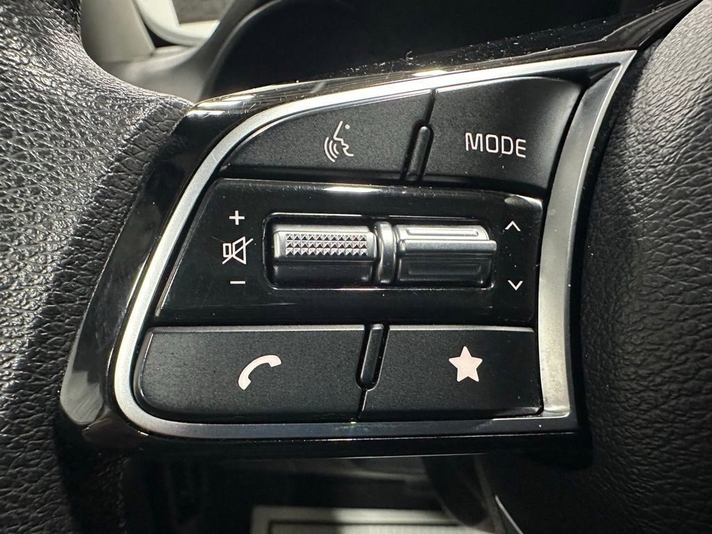 Used 2024 Kia Forte LXS image 19