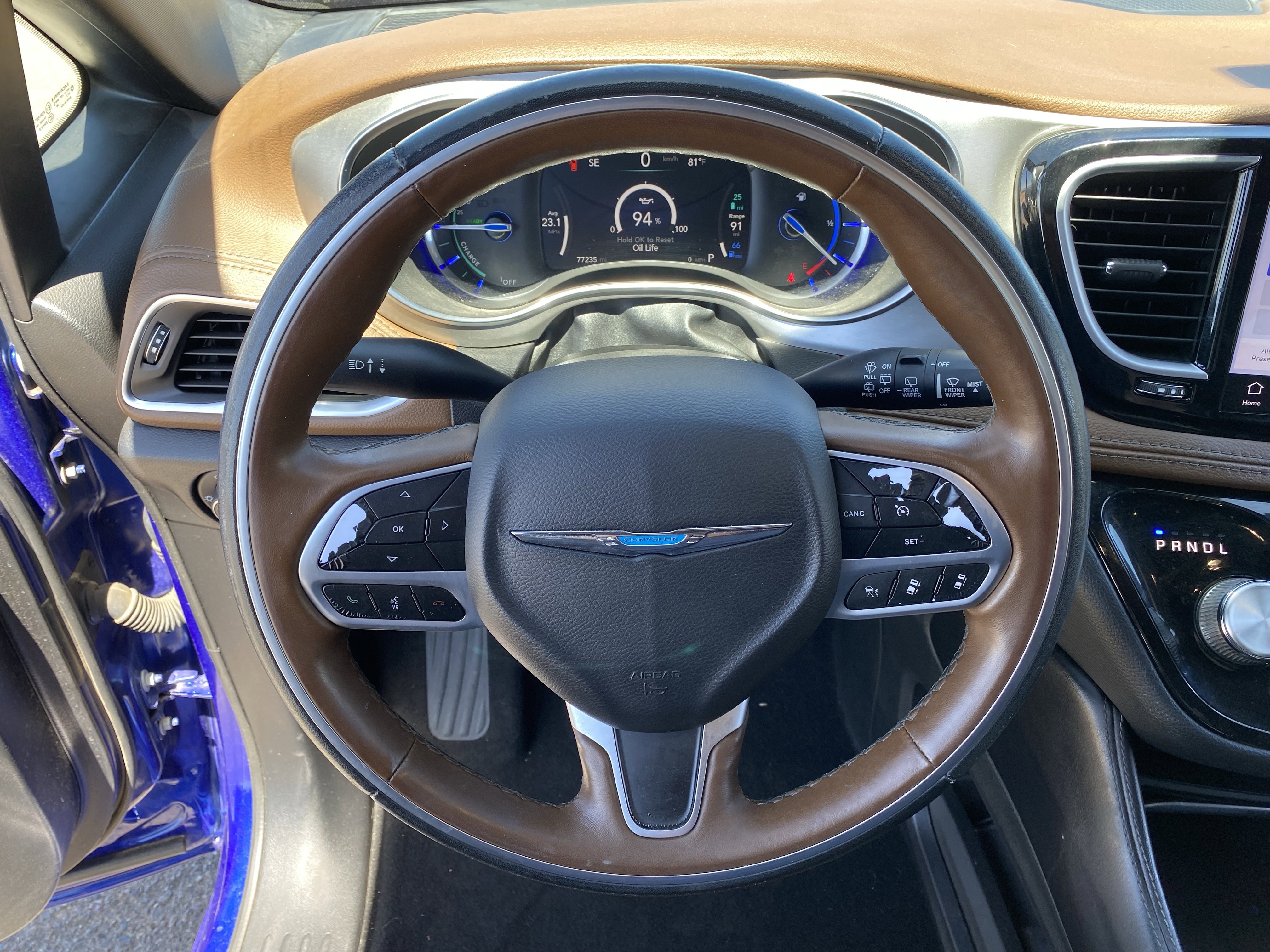 Used 2021 Chrysler Pacifica Limited w/ Premium & Safety Sphere Group FWD image 24