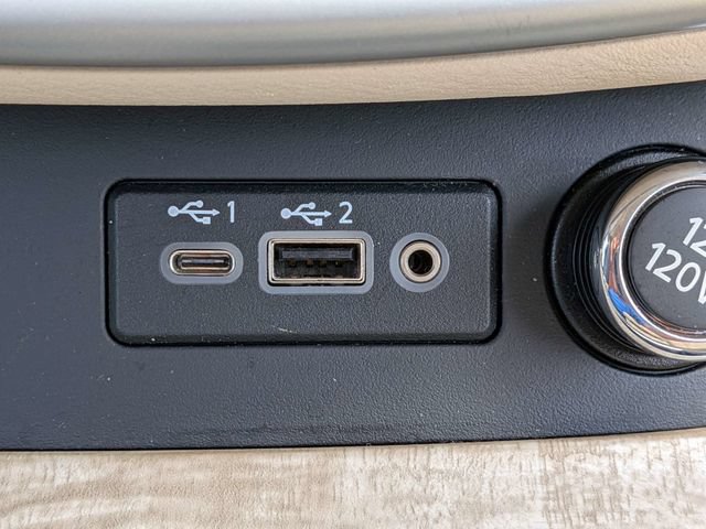 Used 2019 Nissan Murano SL w/ Cargo Package FWD image 22
