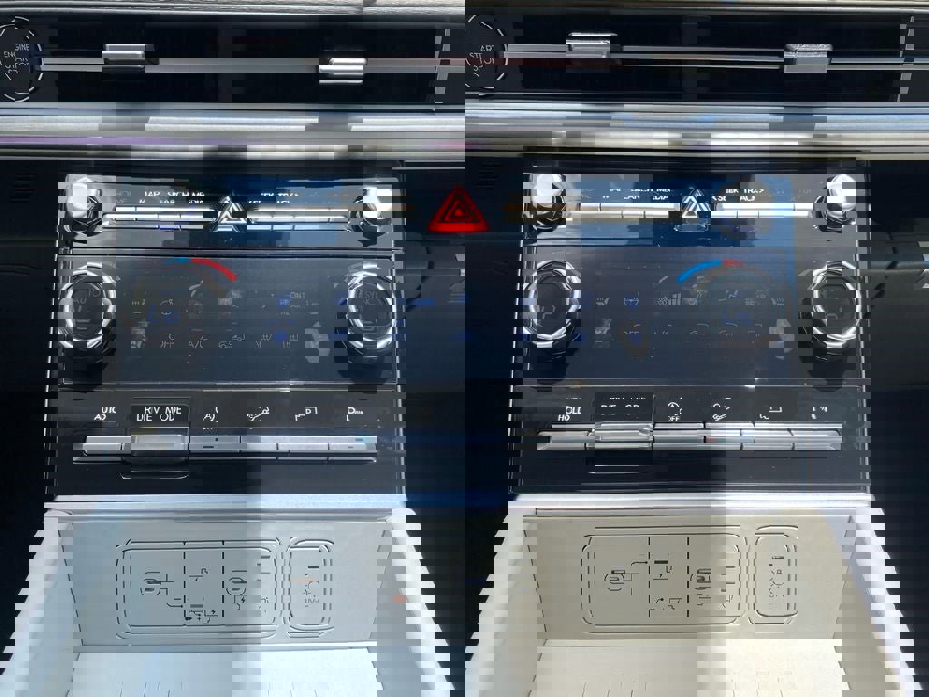 New 2024 Hyundai Santa Fe Limited image 11