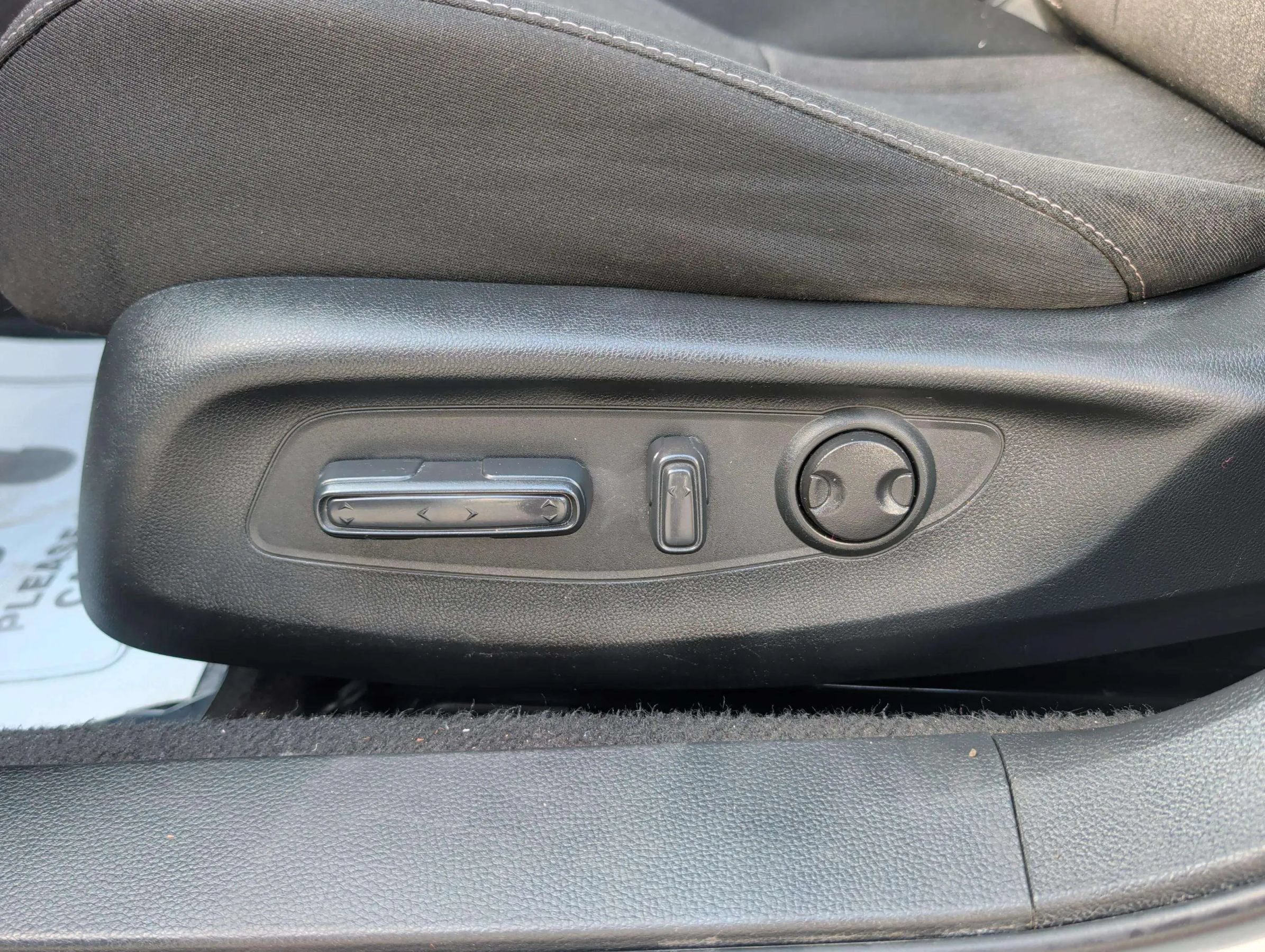 Used 2023 Honda Accord EX image 14