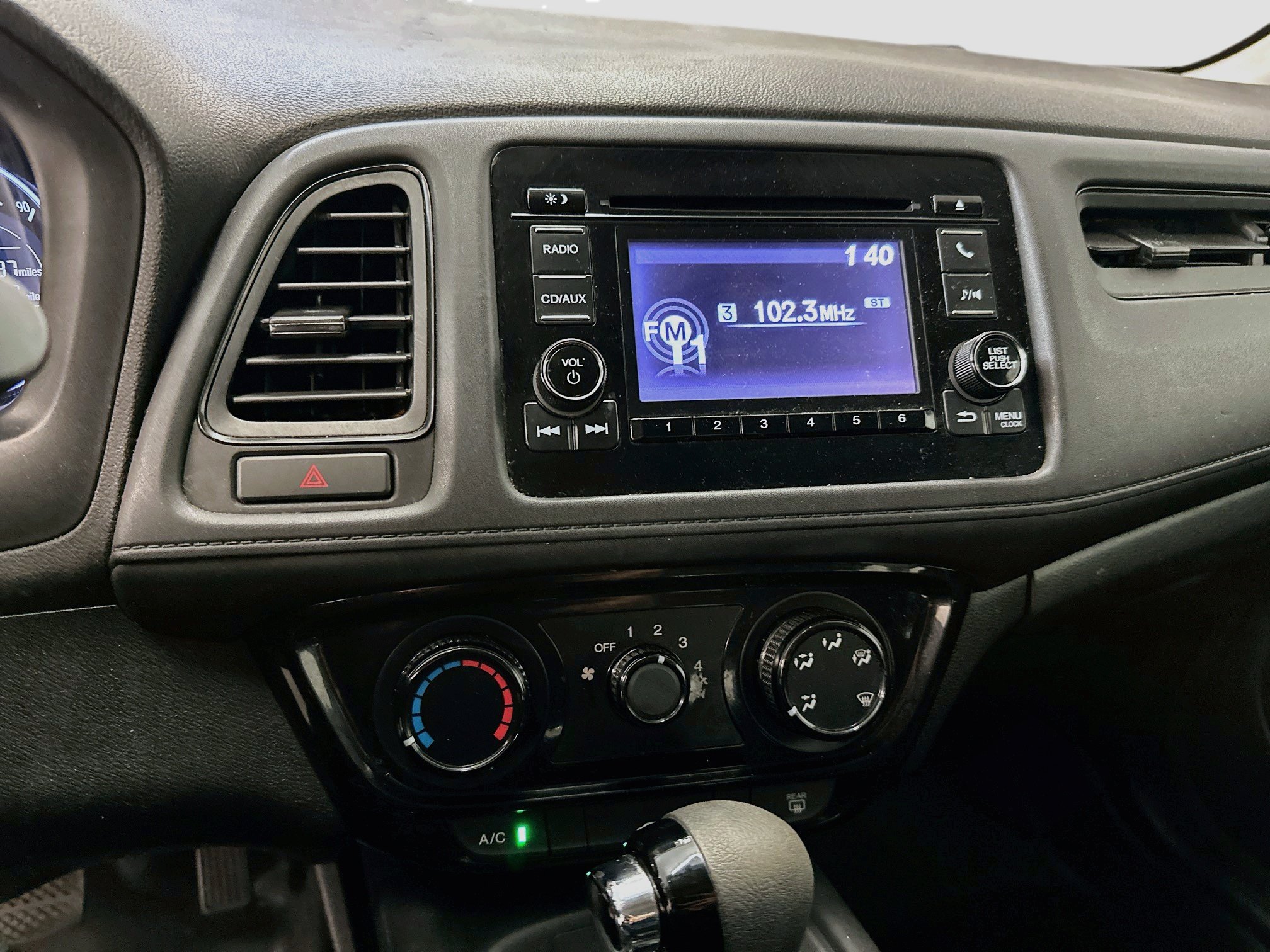 Used 2016 Honda HR-V LX image 25