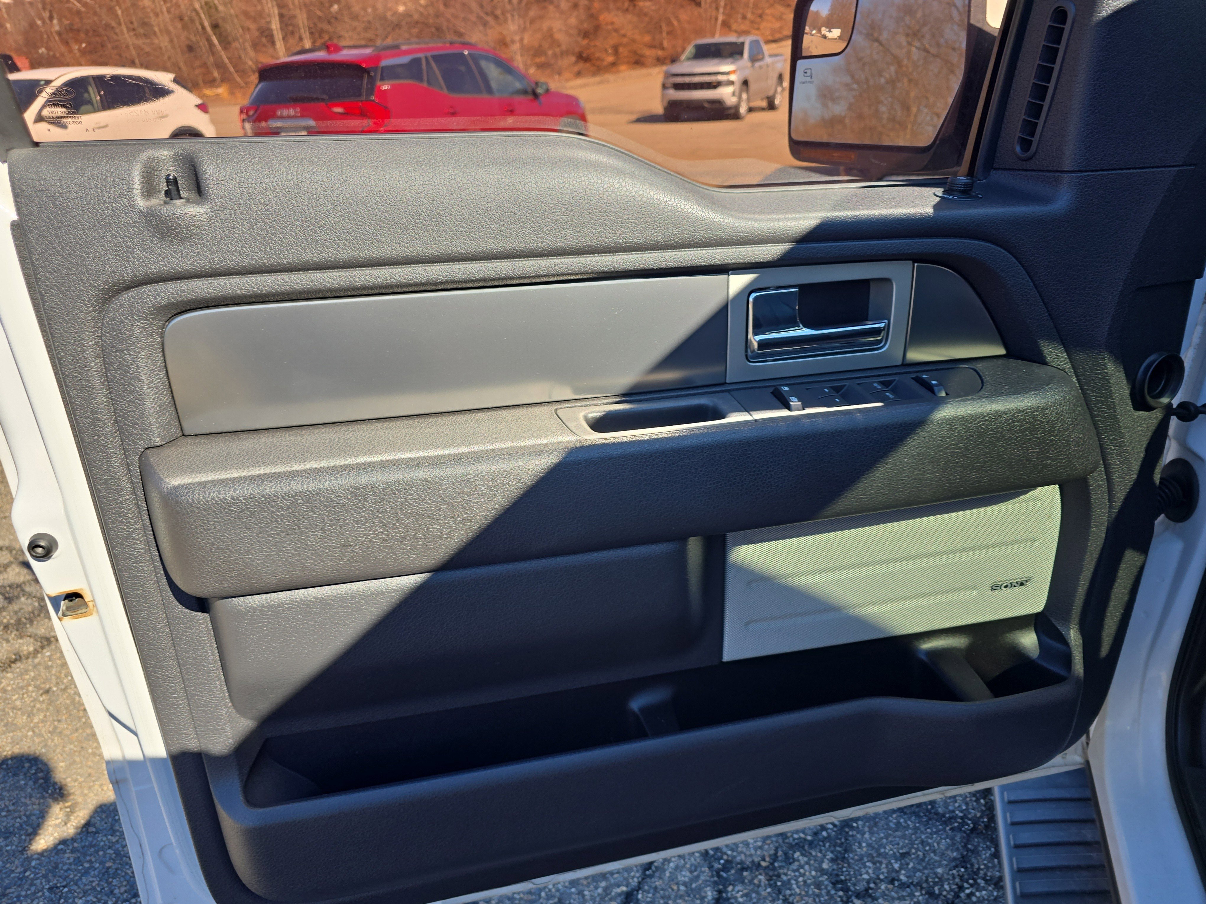 Used 2014 Ford F150 FX4 w/ Equipment Group 402A Luxury image 21