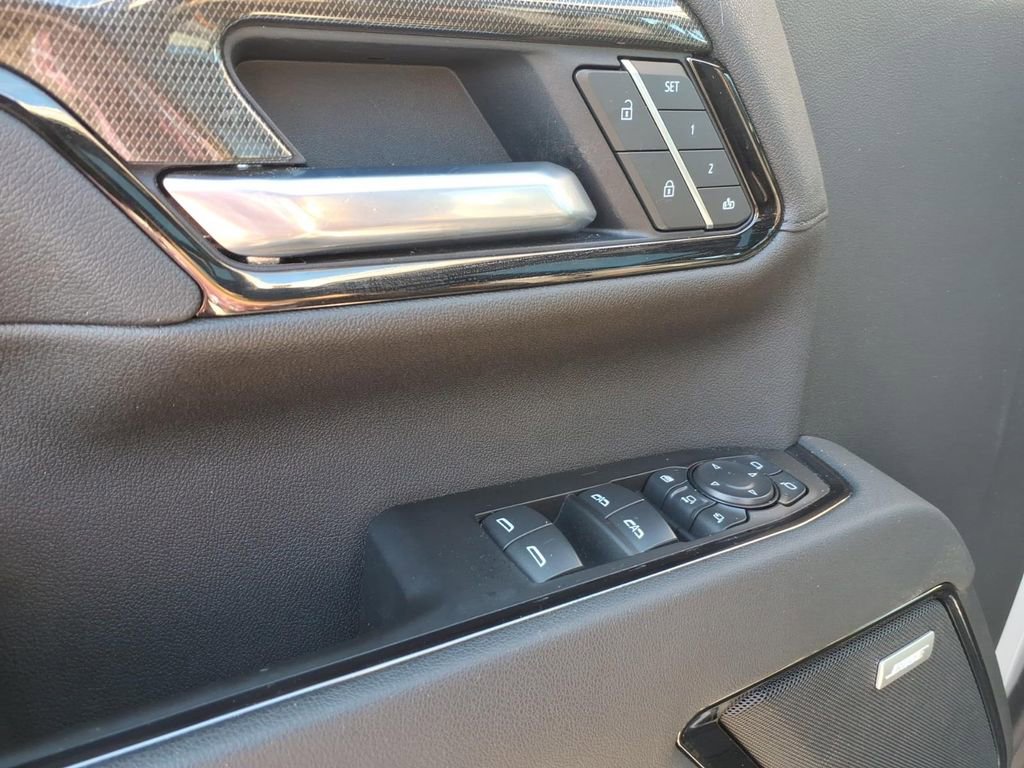 Used 2026 GMC Sierra 2500 AT4 w/ AT4 Premium Plus Package image 15