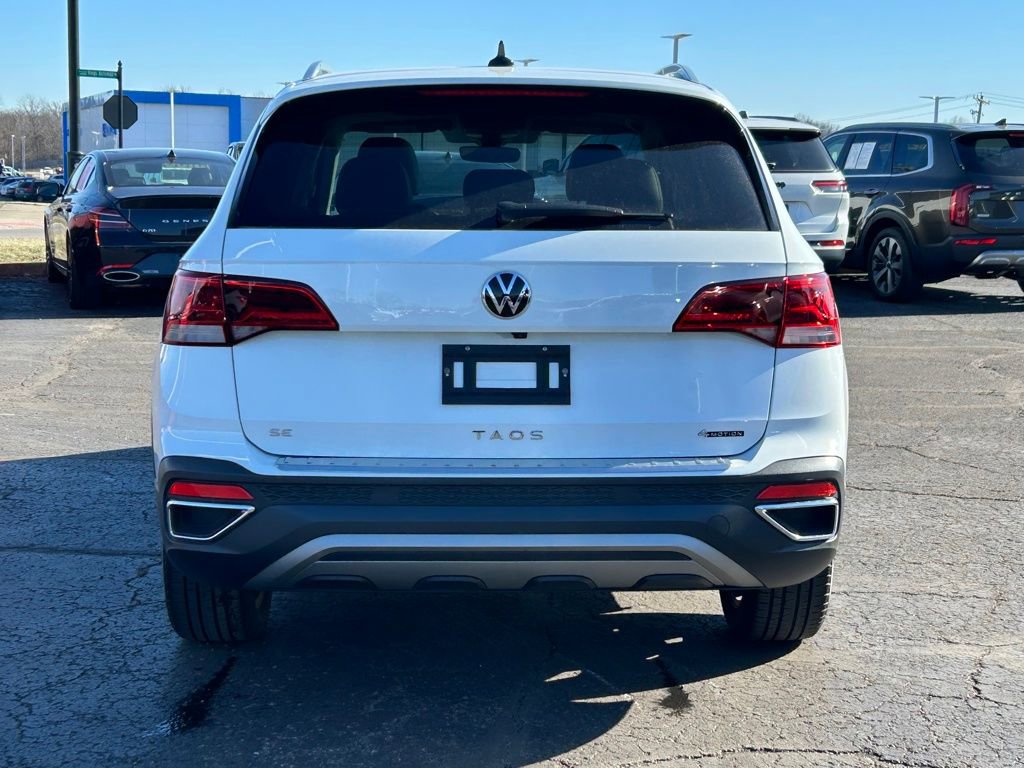 Used 2023 Volkswagen Taos SE image 6