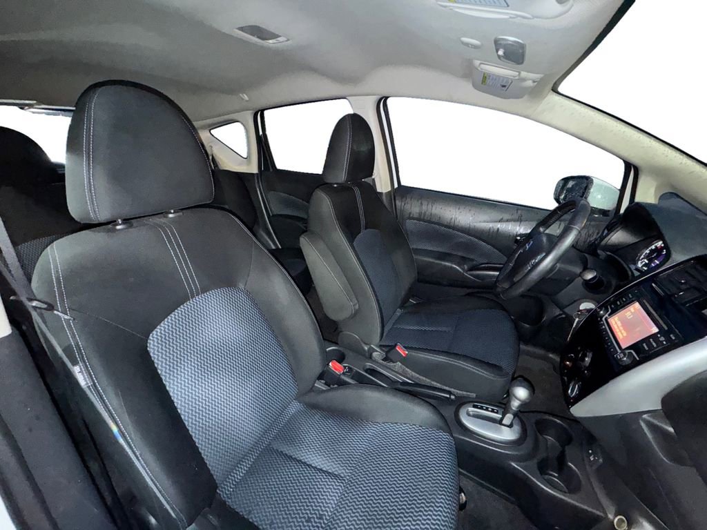 Used 2017 Nissan Versa Note SV image 16
