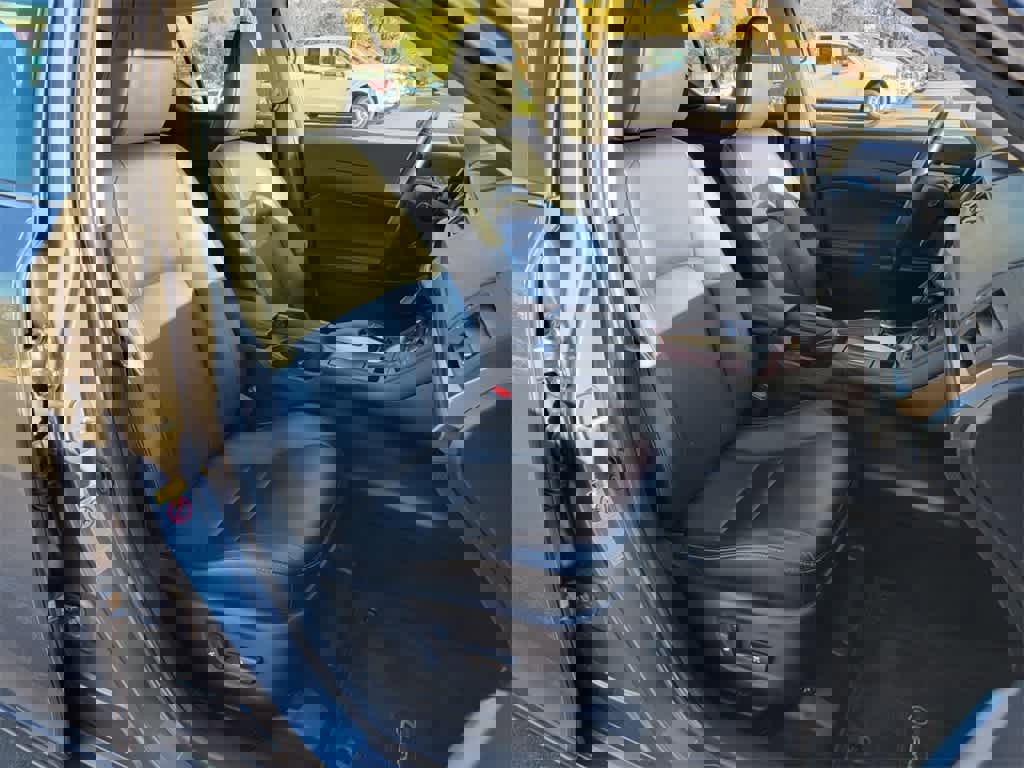 Used 2017 Lexus CT 200h image 16