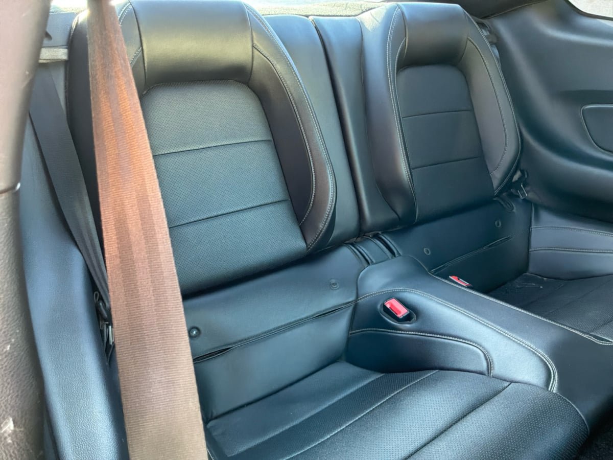 Used 2018 Ford Mustang GT Premium w/ GT Performance Package RWD image 20