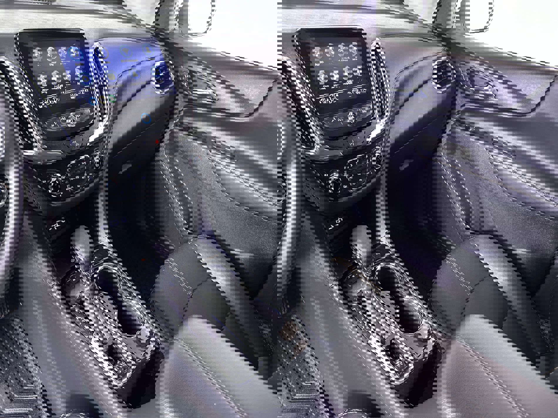 Used 2024 Chevrolet Equinox Premier image 72