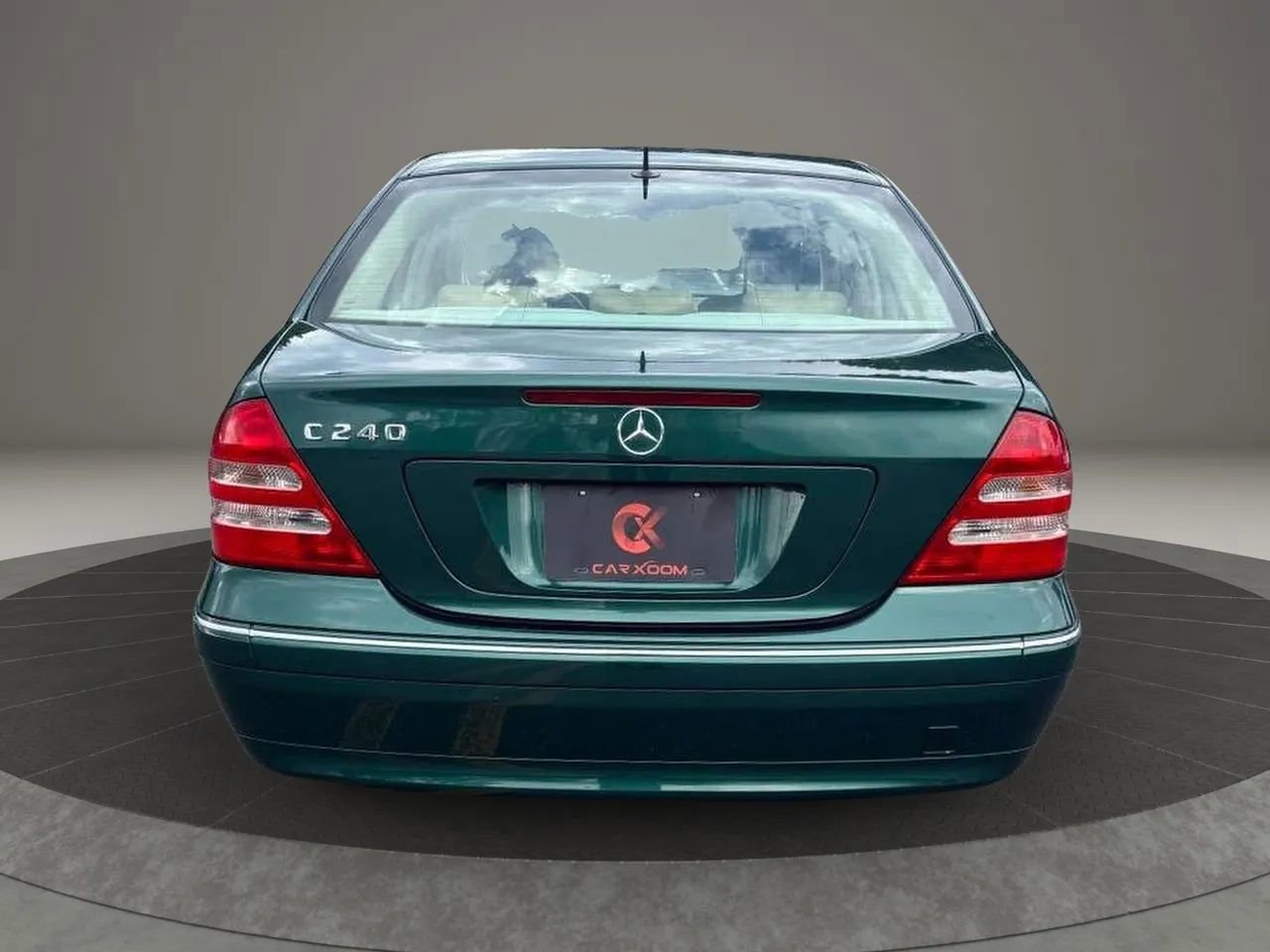 Used 2001 Mercedes-Benz C 240 Sedan image 5