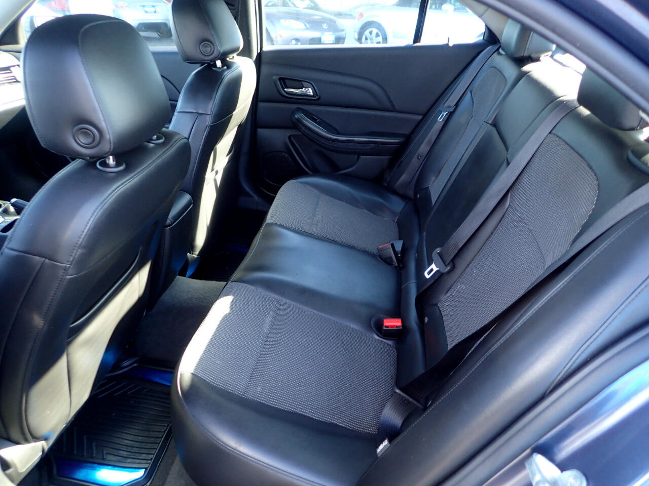 Used 2014 Chevrolet Malibu LT image 11