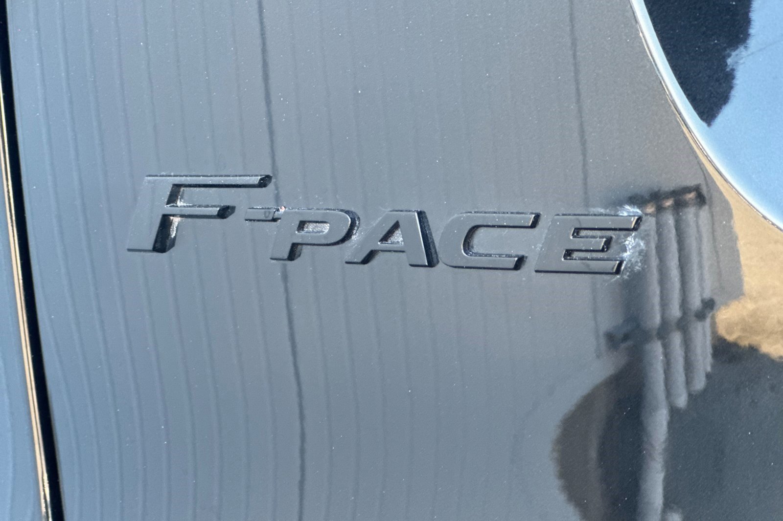 Used 2023 Jaguar F-PACE R-Dynamic S image 20