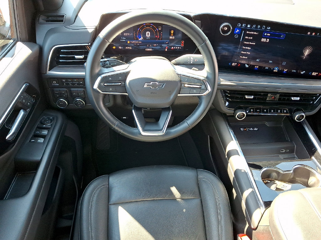 Used 2025 Chevrolet Tahoe Z71 AWD/4WD image 11