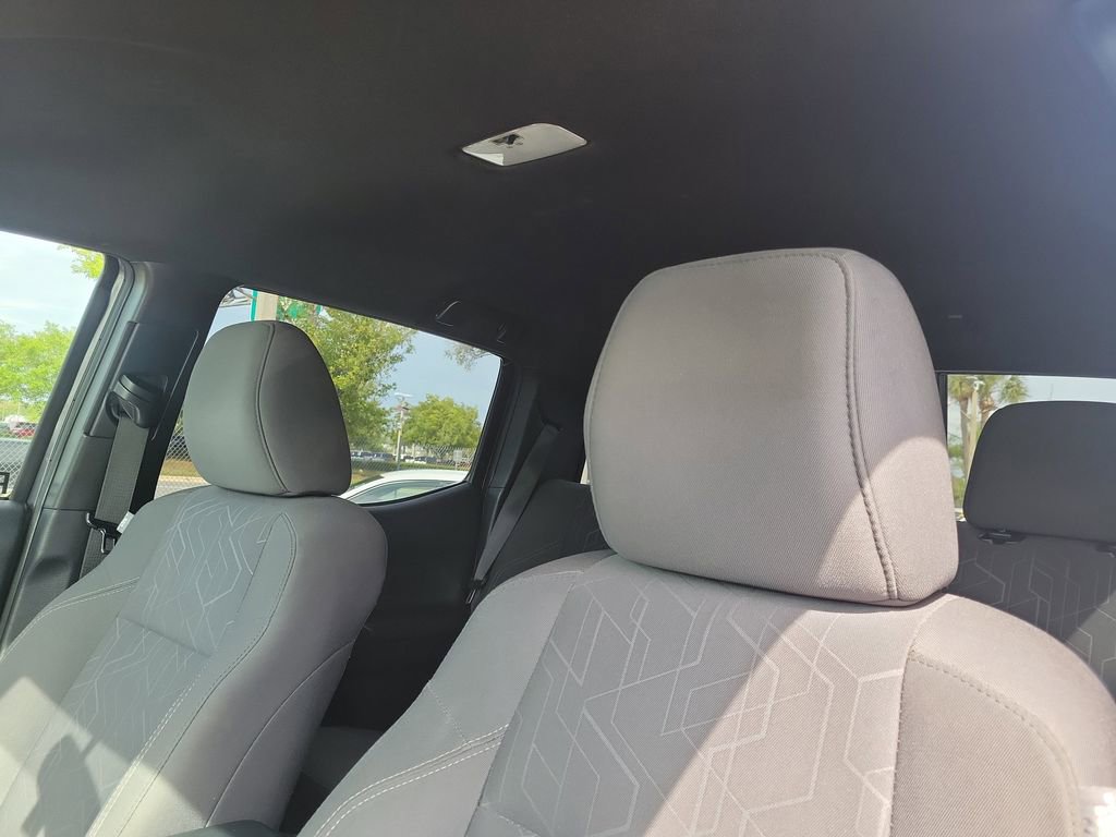 Used 2016 Toyota Tacoma TRD Sport w/ Towing Package image 20