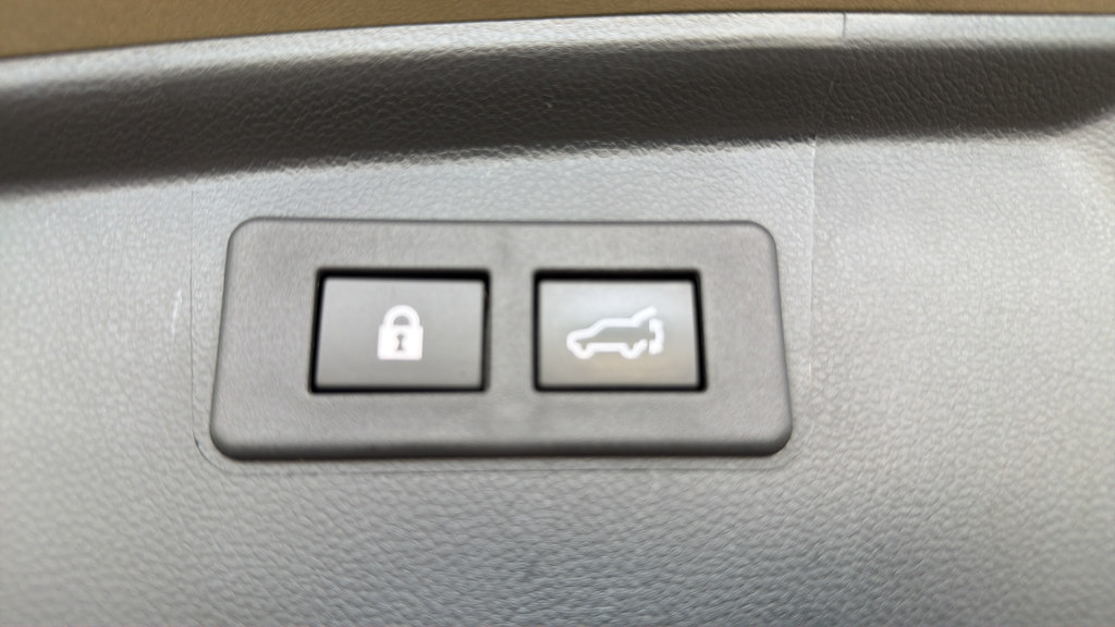 Used 2020 Subaru Outback Touring AWD/4WD image 14