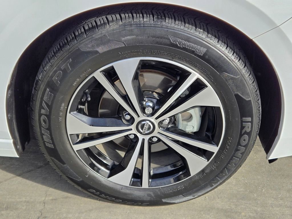 Used 2023 Nissan Sentra SV image 8