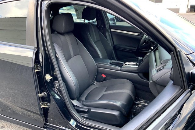 Used 2019 Honda Civic Sport image 6