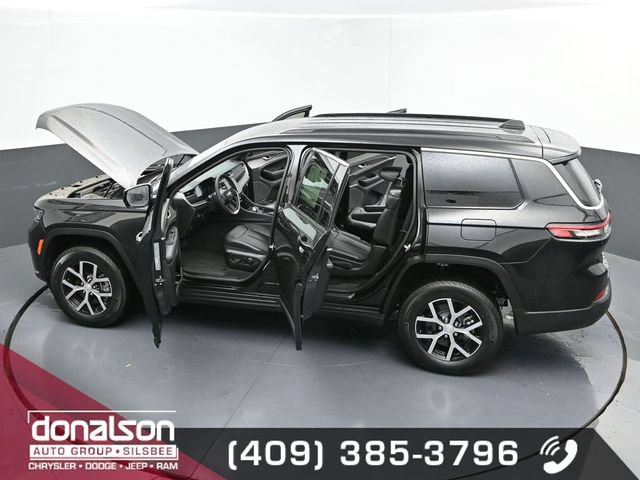 New 2024 Jeep Grand Cherokee L Limited RWD image 29