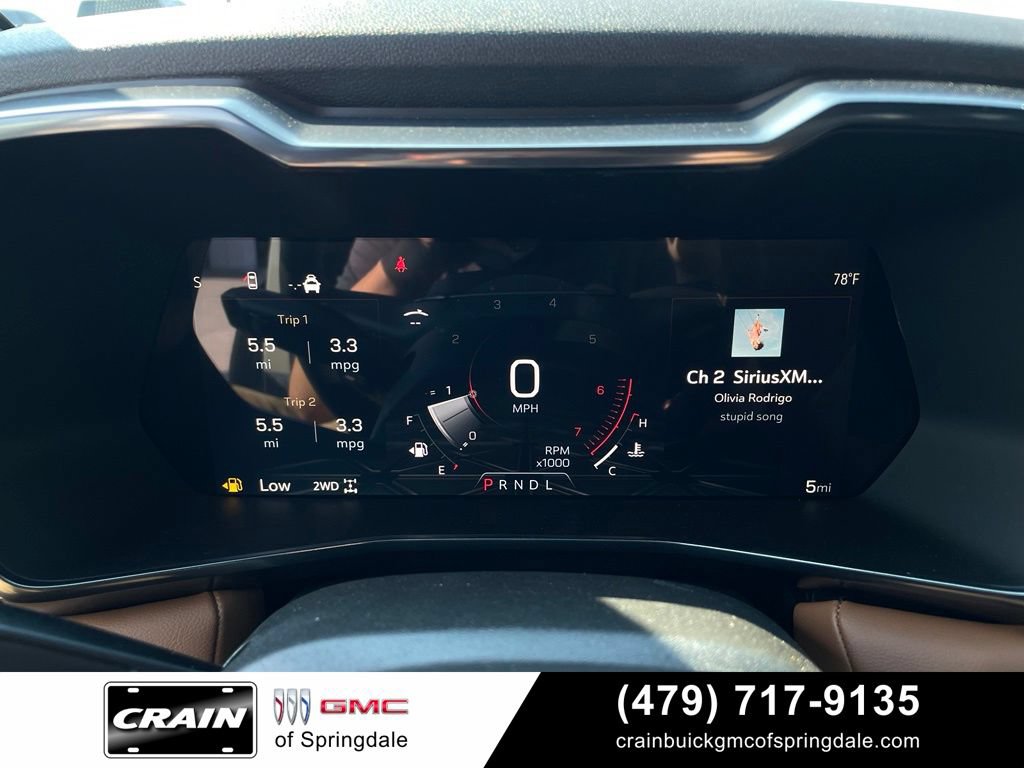 New 2026 GMC Canyon AT4 w/ Technology Plus Package AWD/4WD image 15