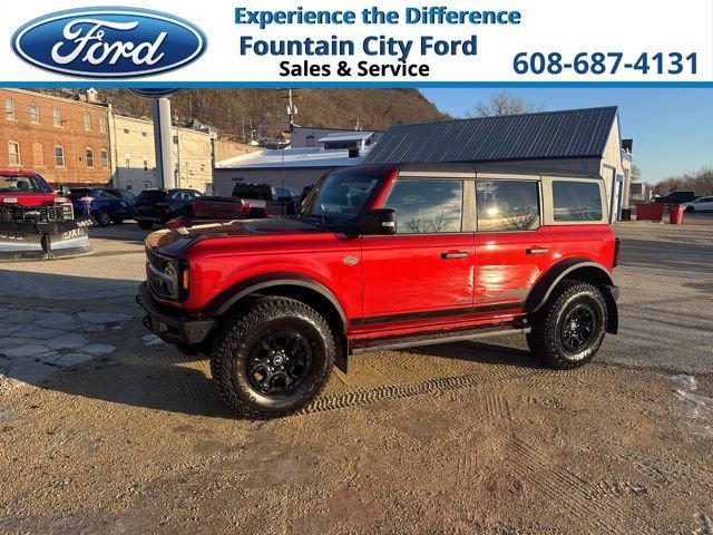 Used 2024 Ford Bronco Wildtrak AWD/4WD image 1