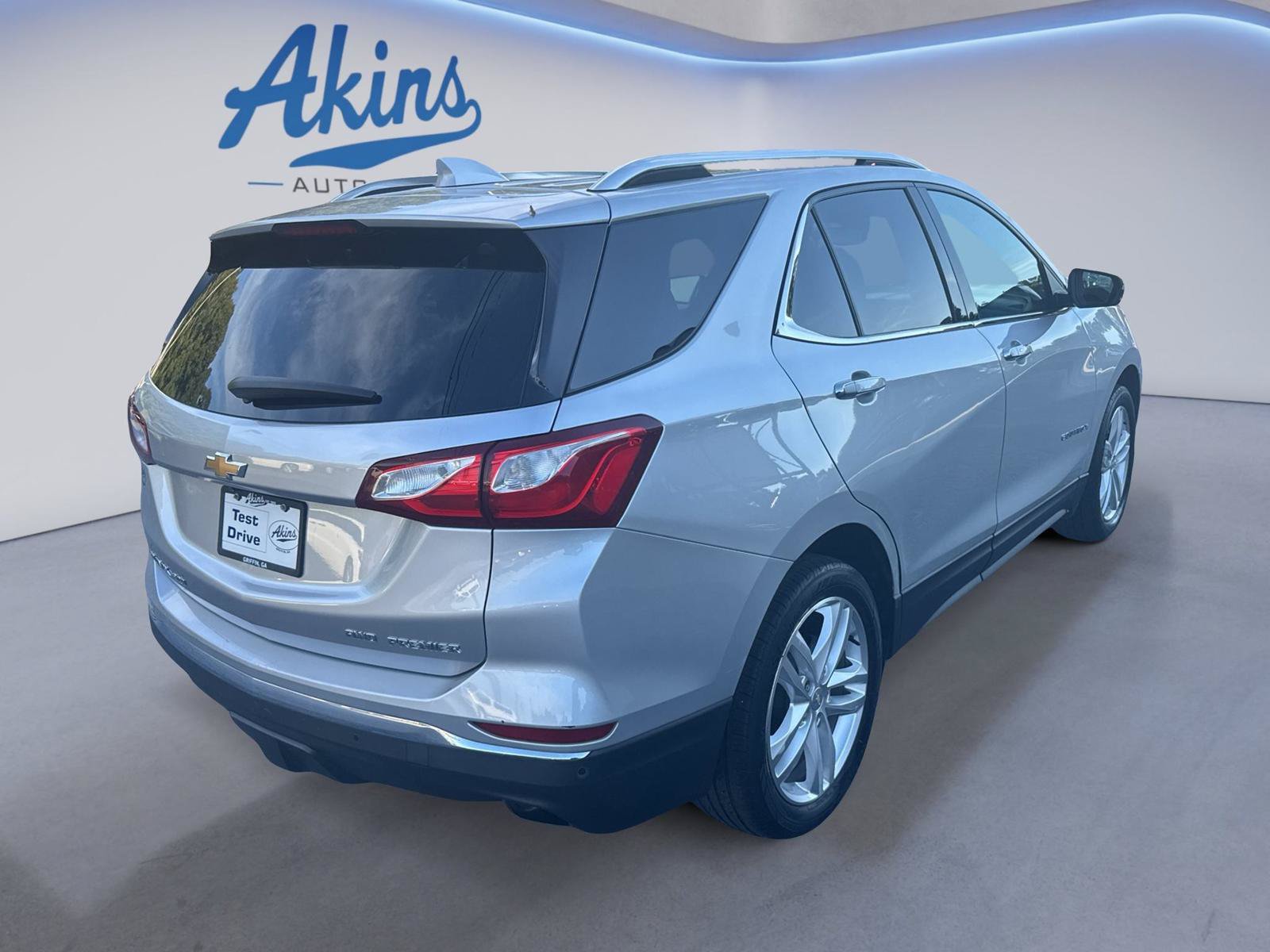 Used 2020 Chevrolet Equinox Premier AWD/4WD image 5