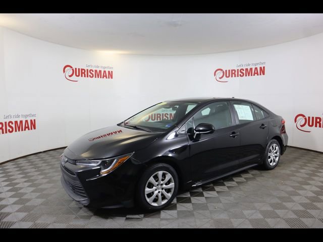 Used 2023 Toyota Corolla LE image 5