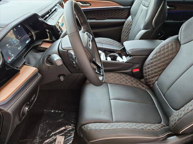 New 2027 Jeep Grand Cherokee Summit AWD/4WD image 4