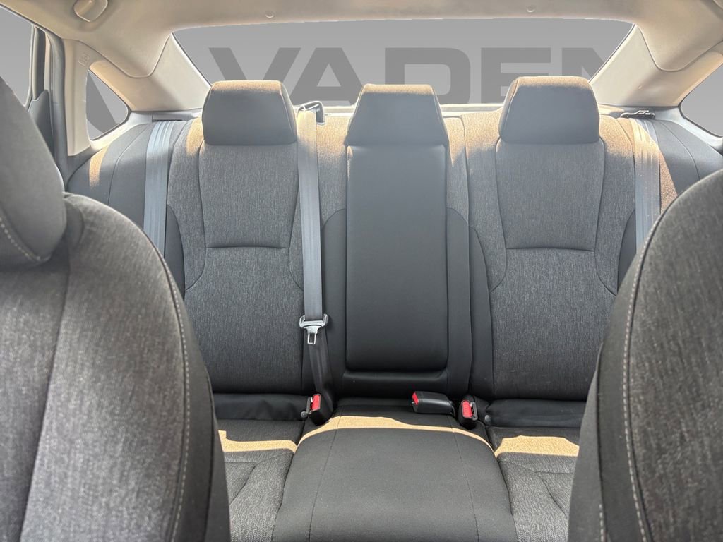 Used 2025 Honda Accord SE image 2