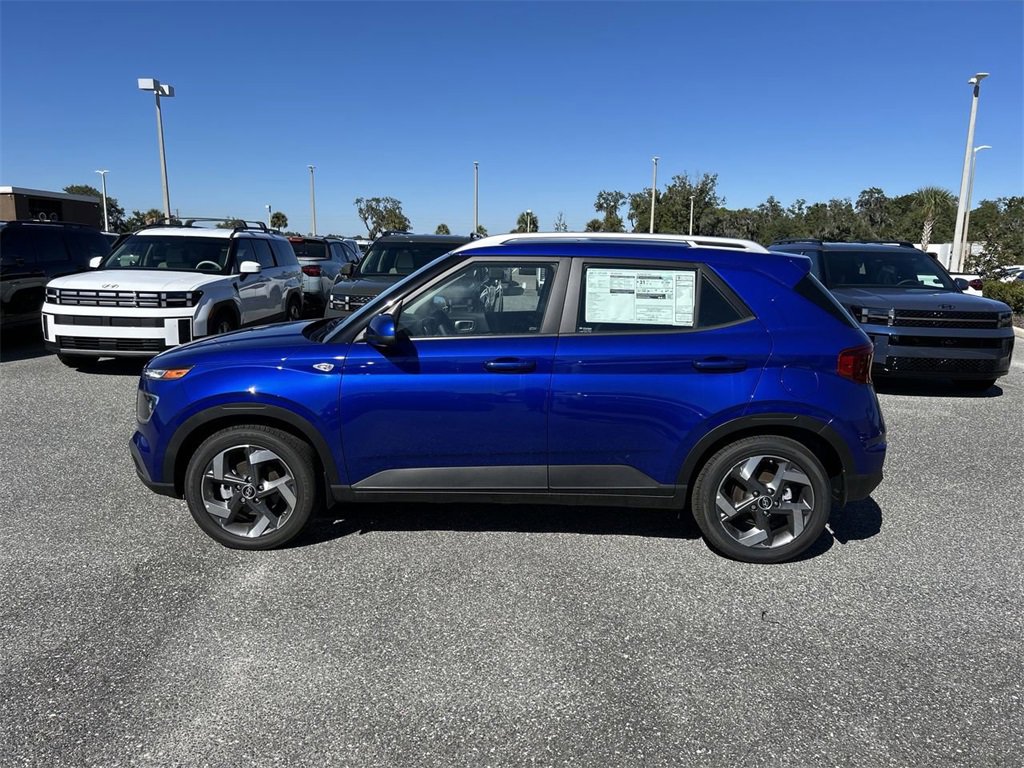 New 2025 Hyundai Venue SEL image 13