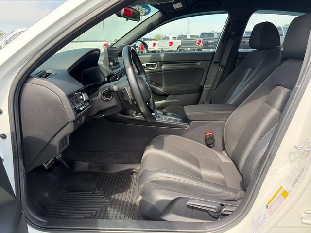 Used 2025 Honda Civic Sport image 15