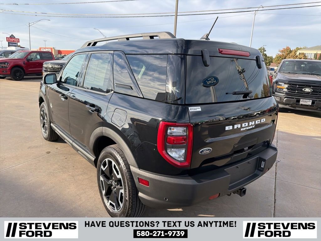 Used 2024 Ford Bronco Sport Outer Banks w/ Tech Package image 8