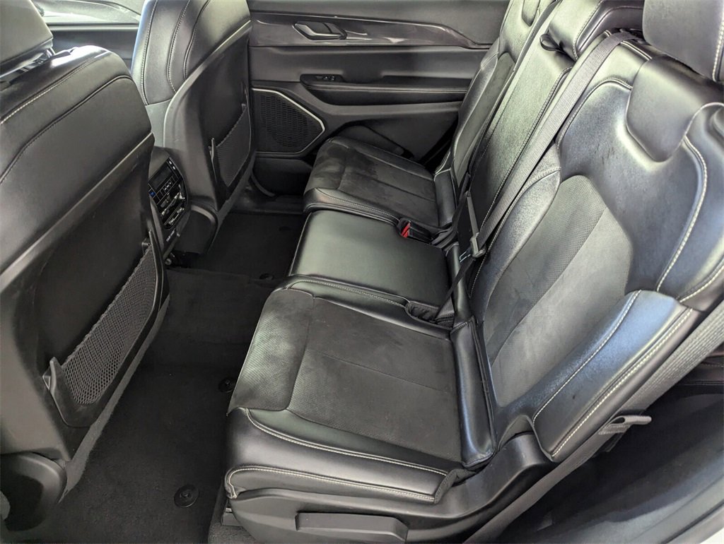 Certified 2023 Jeep Grand Cherokee L Laredo image 14