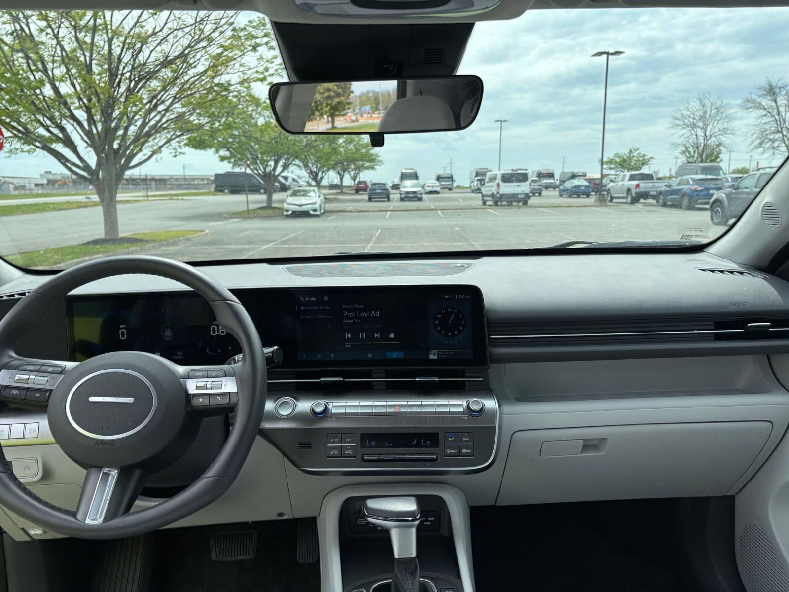 Used 2025 Hyundai Kona SEL FWD image 33