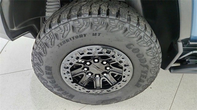 Used 2024 GMC Hummer EV 3X w/ Omega Edition image 57