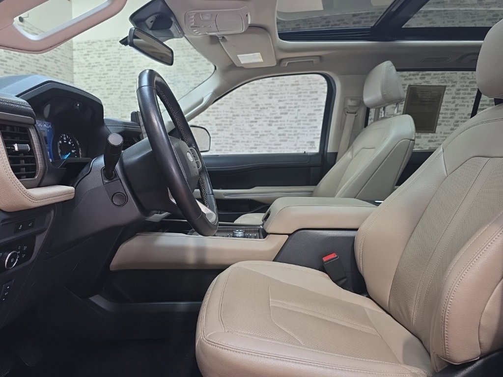 Used 2024 Ford Expedition Max Limited image 25