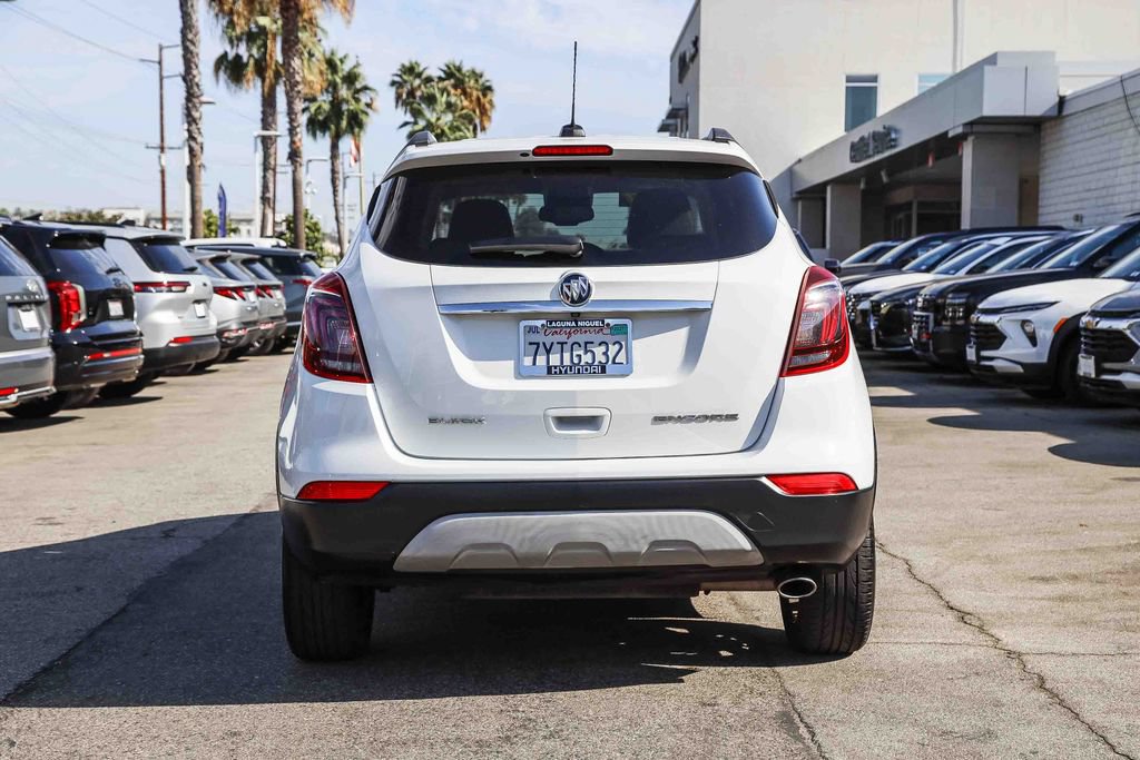 Used 2017 Buick Encore Essence FWD image 5