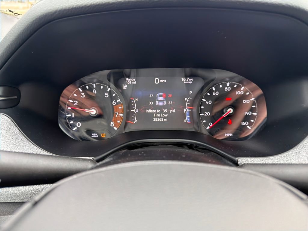 Used 2025 Jeep Compass Latitude w/ Sun & Sound Group image 29